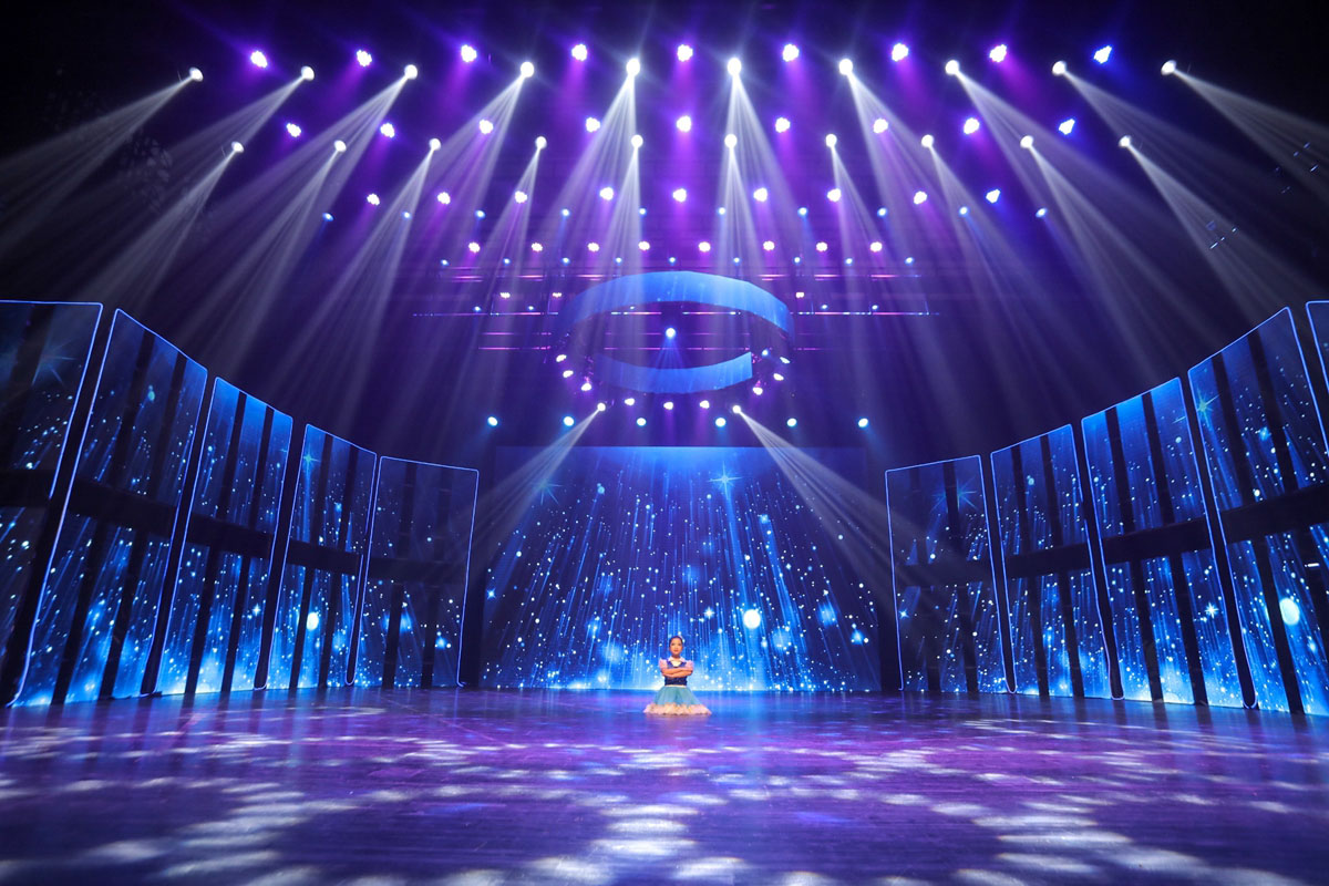 2021绽放的向阳花全国青少儿美术盛典上海站