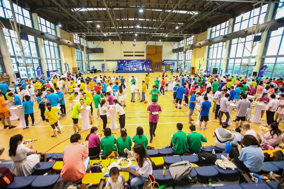 上海顺丰员工欢乐嘉年华